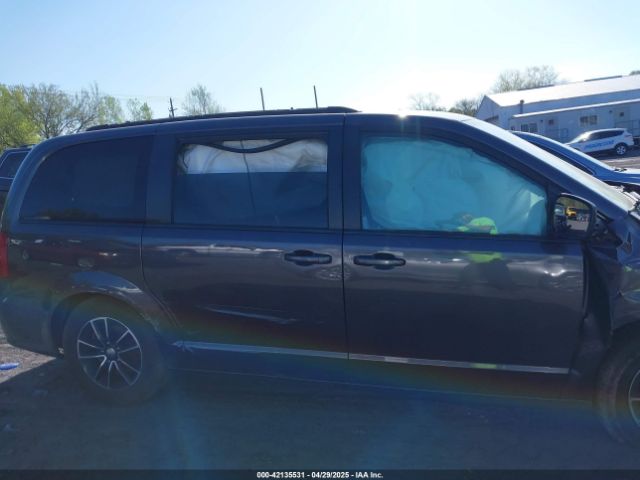 2C4RDGBG2JR191216 Dodge Grand Caravan Se Plus