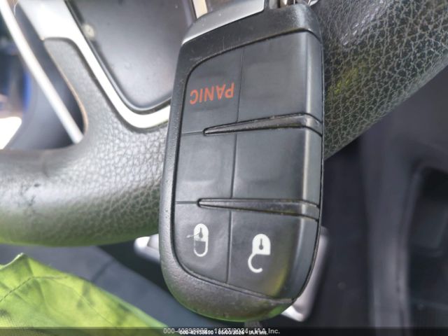 2015 CHRYSLER 200 1C3CCCAB9FN716594 Photo 10