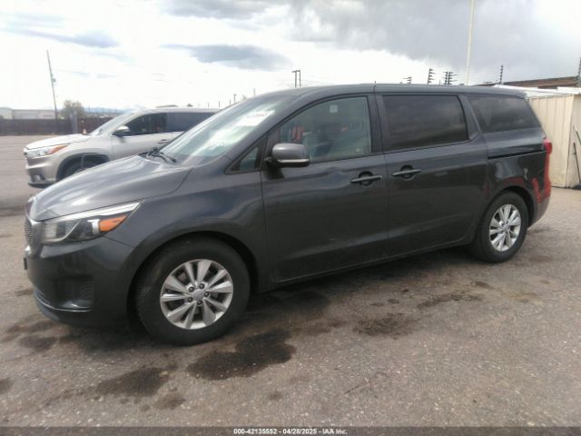 KNDMB5C18H6218659 KIA SEDONA LX