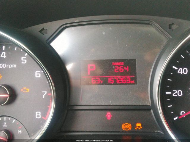 KNDMB5C18H6218659 KIA SEDONA LX