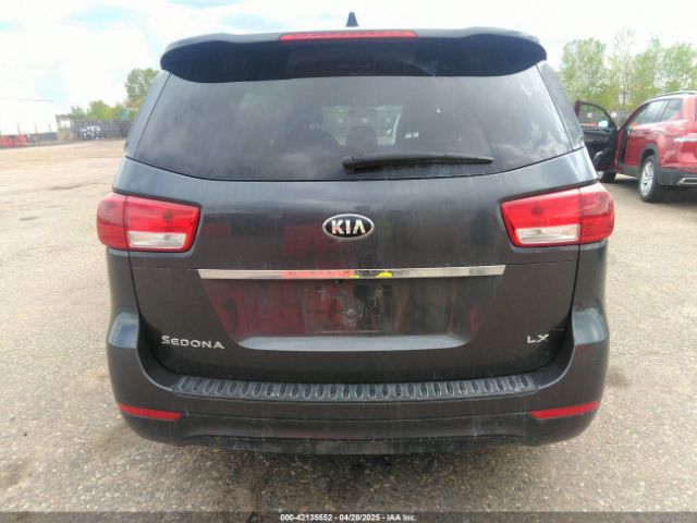 KNDMB5C18H6218659 KIA SEDONA LX