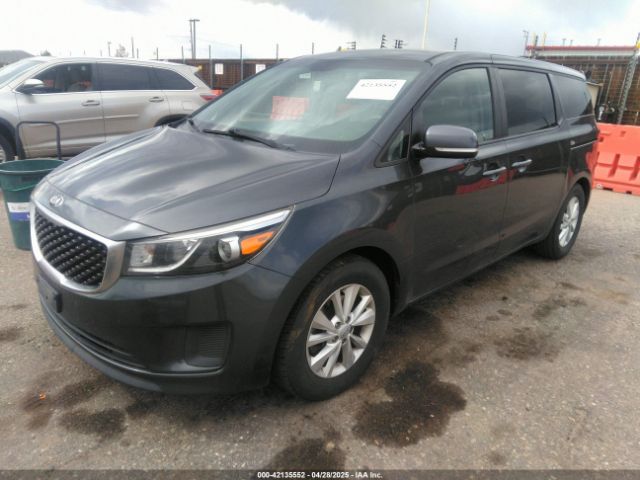 KNDMB5C18H6218659 KIA SEDONA LX