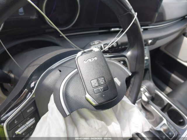 KNDNC5H38N6096327 KIA Carnival Mpv Ex