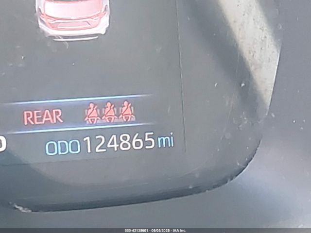 5YFEPMAE2MP179785 Toyota COROLLA LE
