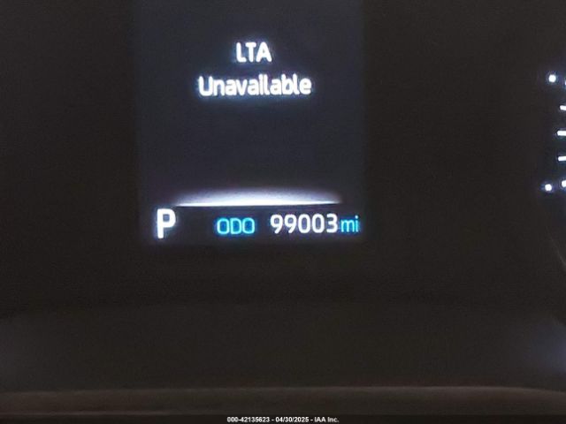 5TDKRKEC6MS016557 Toyota SIENNA LE