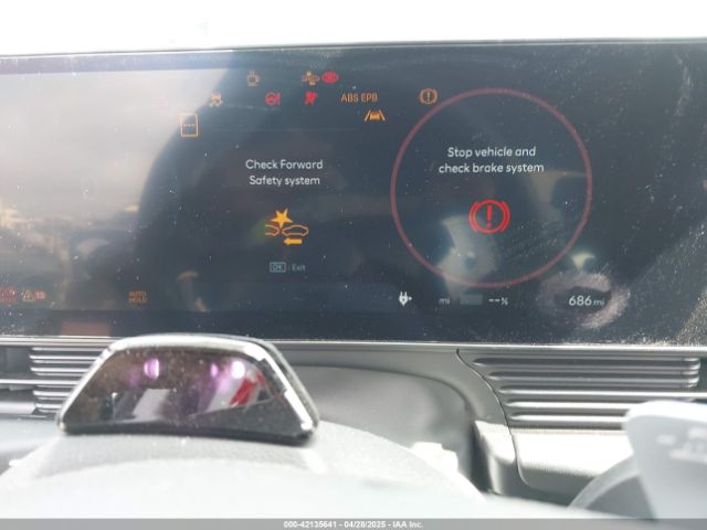 7YAKM4DA8SY002745 Hyundai IONIQ 5 SE