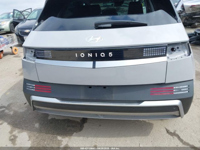 7YAKM4DA8SY002745 Hyundai IONIQ 5 SE