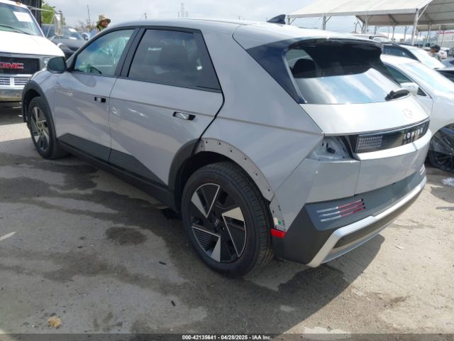 7YAKM4DA8SY002745 Hyundai IONIQ 5 SE