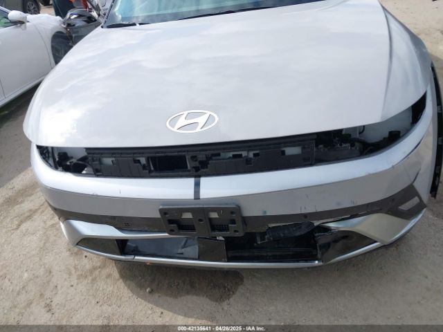 7YAKM4DA8SY002745 Hyundai IONIQ 5 SE