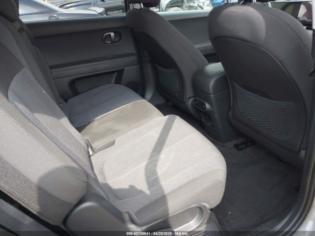 7YAKM4DA8SY002745 Hyundai IONIQ 5 SE
