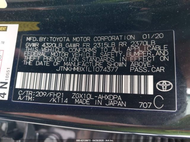 JTNKHMBX1L1074377 Toyota C-HR LE