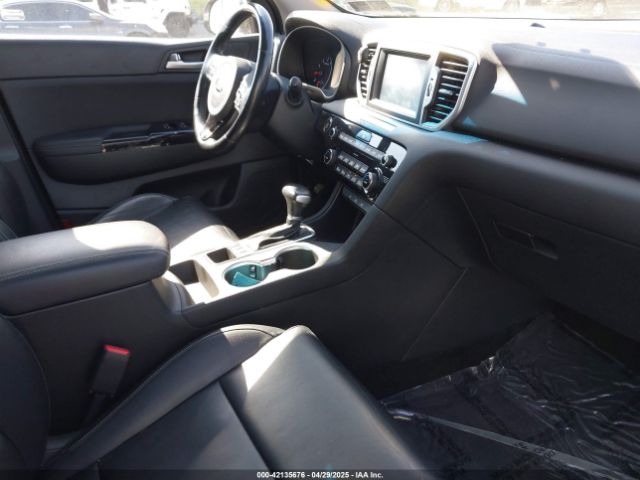 KNDPNCAC4K7535031 KIA Sportage Ex