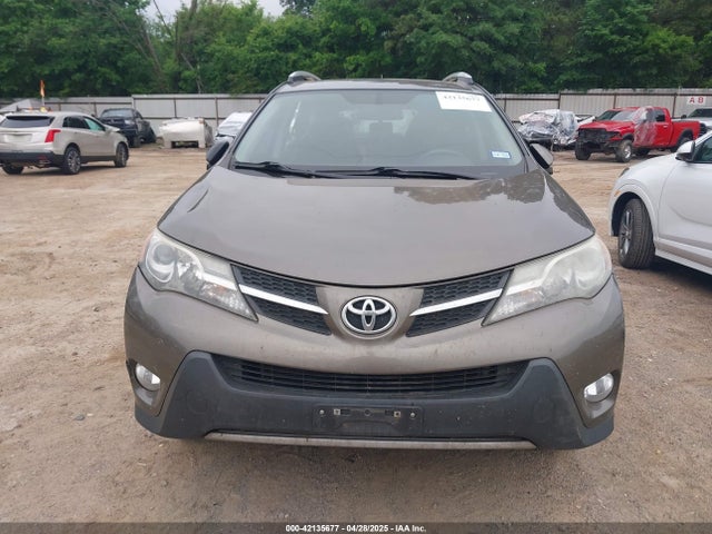 2T3WFREV2FW153016 Toyota Rav4 Xle
