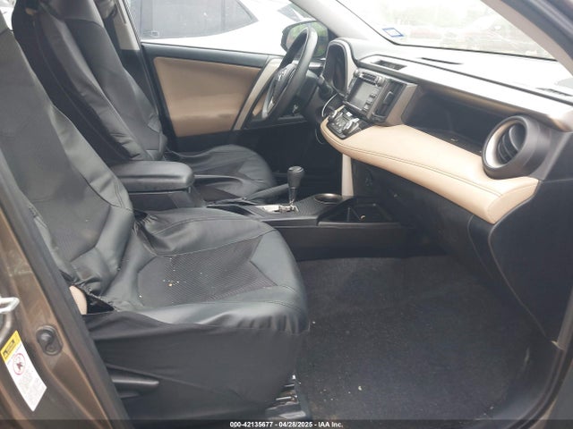 2T3WFREV2FW153016 Toyota Rav4 Xle