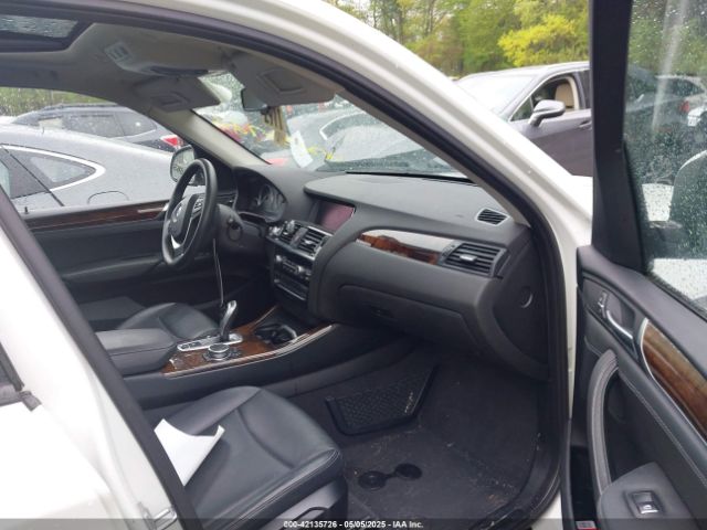 2016 BMW X3 5UXWX9C55G0D79221 Photo 4