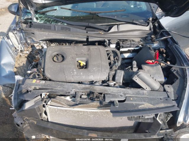 3KPF24AD6ME372761 KIA Forte Lxs