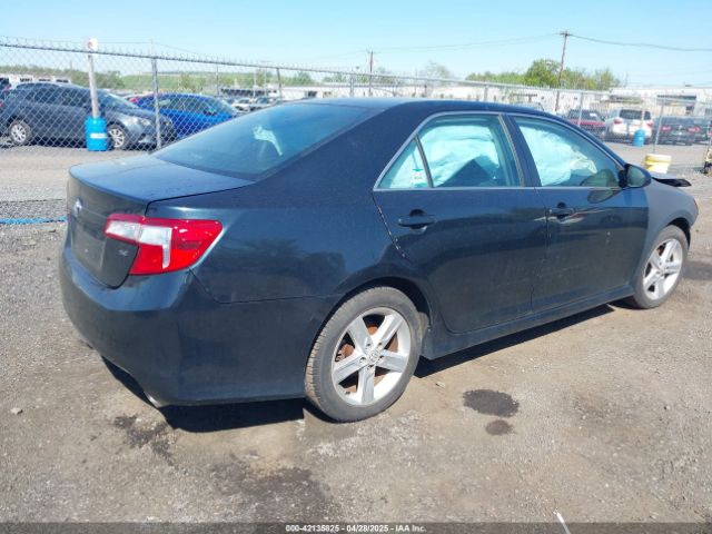 4T1BF1FK3EU367945 Toyota CAMRY SE
