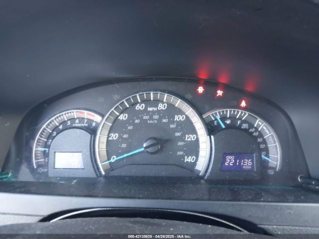 4T1BF1FK3EU367945 Toyota CAMRY SE