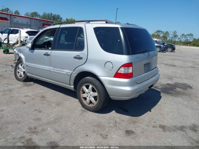 2004 MERCEDES-BENZ ML 350 4JGAB57E84A472827 Photo 2