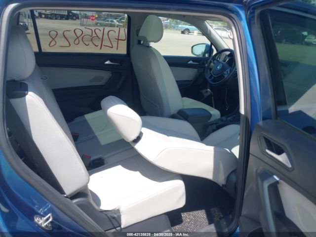 3VV2B7AX5KM062339 Volkswagen Tiguan 2.0t Se/2.0t Sel/2.0t Sel R-line/2.0t Sel R-line Black