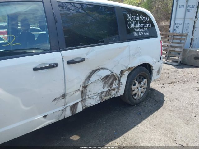 2C4RDGBG5KR797255 Dodge Grand Caravan Se