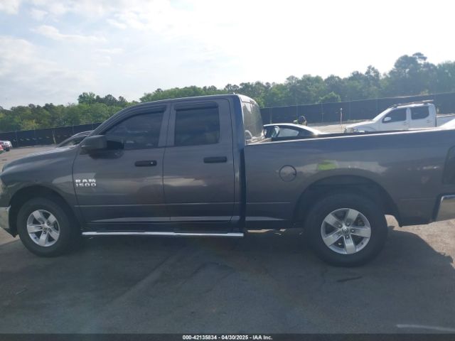 1C6RR6FG9HS592039 RAM 1500 Tradesman  4x2 6'4 Box