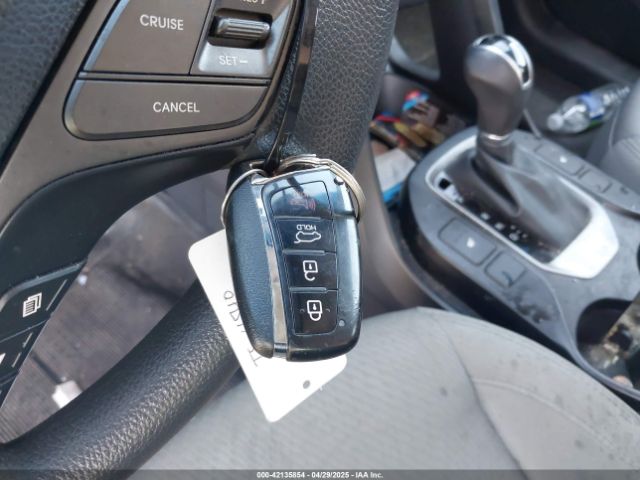 5NMZUDLB7JH077241 Hyundai Santa Fe Sport 2.4l