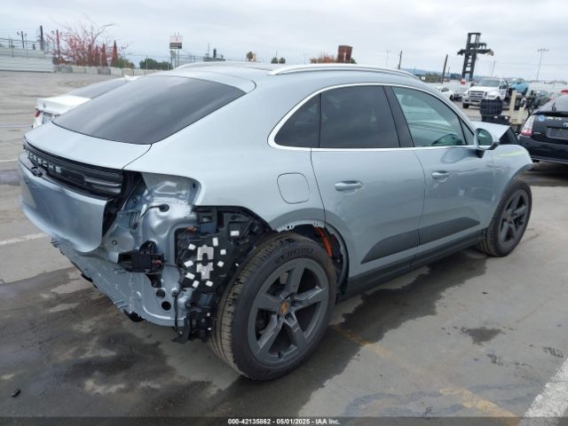 2024 PORSCHE MACAN ELECTRIC WP1AA2XA0RL002544 Photo 3