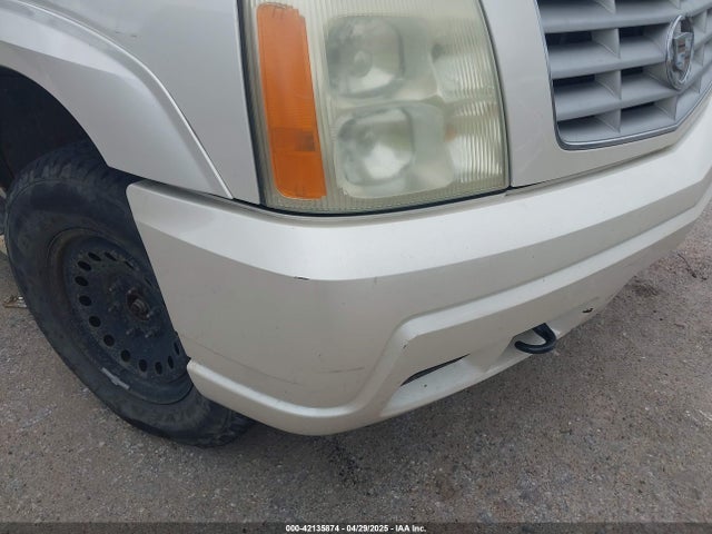 2004 Cadillac Escalade Standard მანქანა იყიდება აუქციონზე, vin: 1GYEK63N74R290761, აუქციონის ნომერი: 42135874
