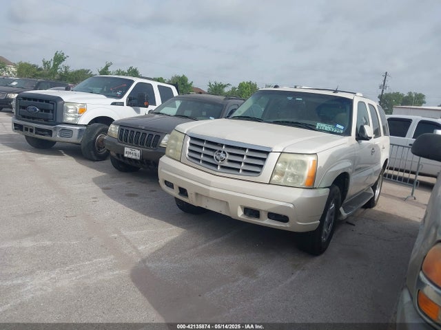 2004 Cadillac Escalade Standard მანქანა იყიდება აუქციონზე, vin: 1GYEK63N74R290761, აუქციონის ნომერი: 42135874