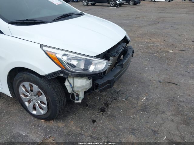 KMHCT4AE7GU047899 Hyundai ACCENT SE