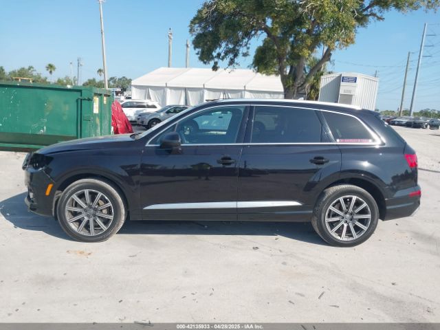 WA1VAAF7XJD010892 Audi Q7 3.0t Premium