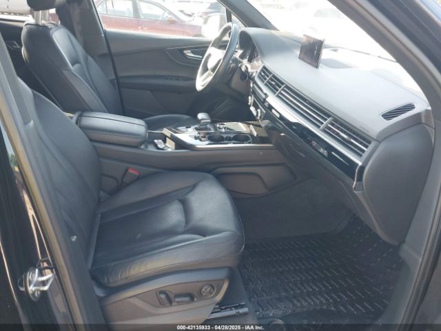 WA1VAAF7XJD010892 Audi Q7 3.0t Premium