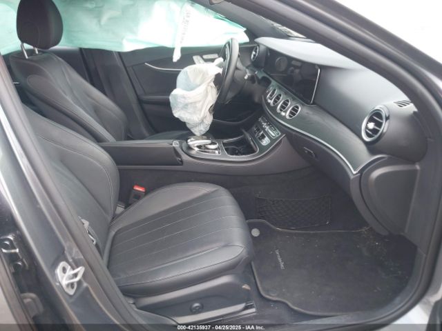 W1KZF6JB4LA832485 Mercedes-Benz E 450 4matic