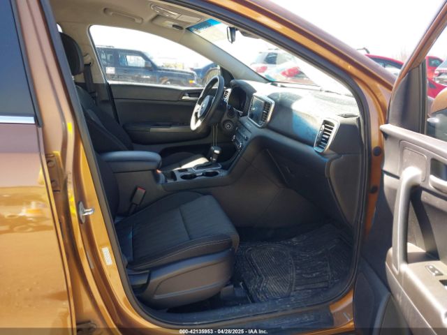 KNDPMCAC0L7630657 KIA Sportage Lx