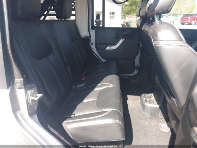 1C4BJWEG3JL864961 Jeep Wrangler Jk Unlimited Sahara