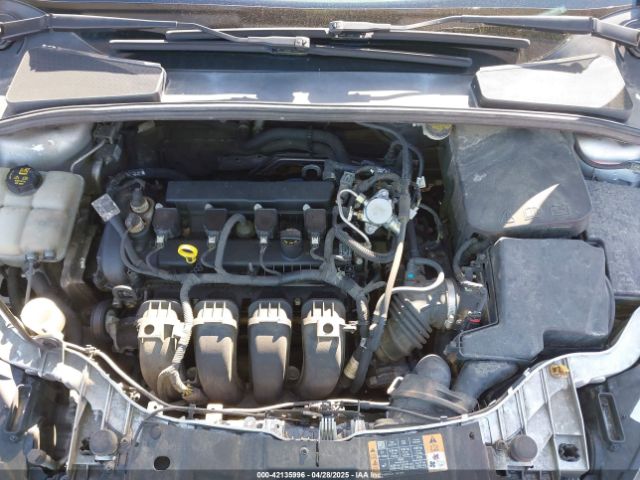 1FADP3F28GL389377 Ford FOCUS SE