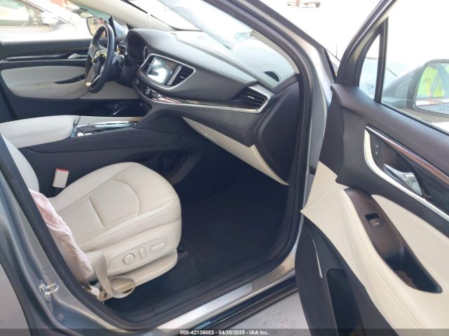 5GAERBKW1PJ239992 Buick Enclave Essence Fwd