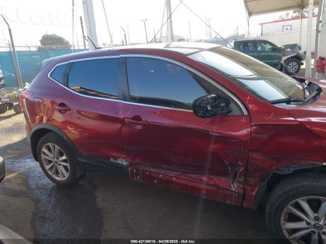 JN1BJ1CP6KW218824 Nissan Rogue Sport S