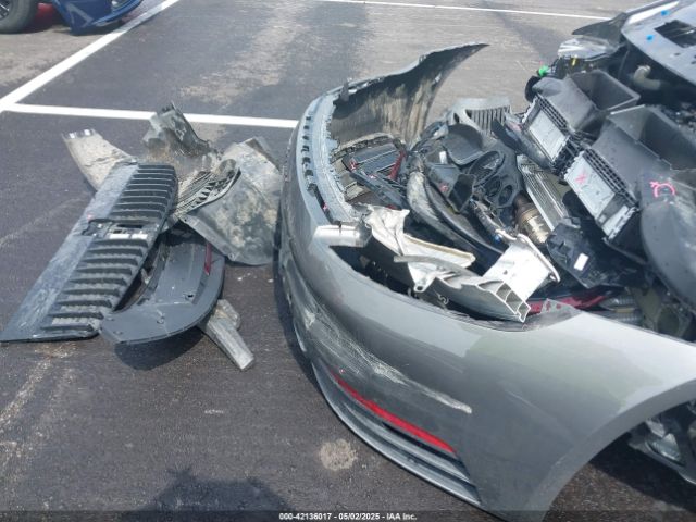 WP0AB2A92LS229313 Porsche 911