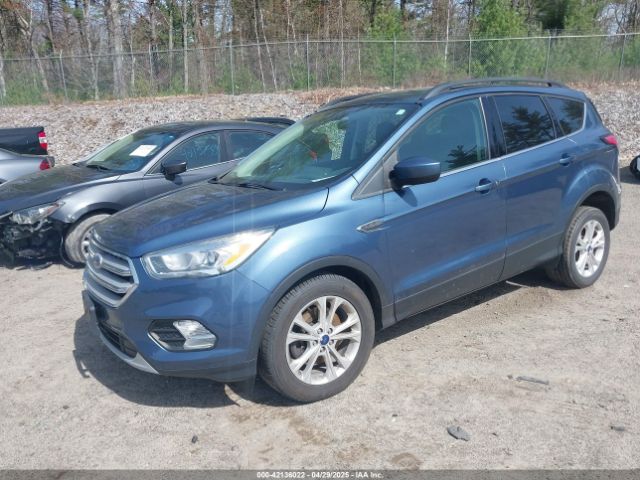 1FMCU9HD8JUB01872 Ford ESCAPE SEL