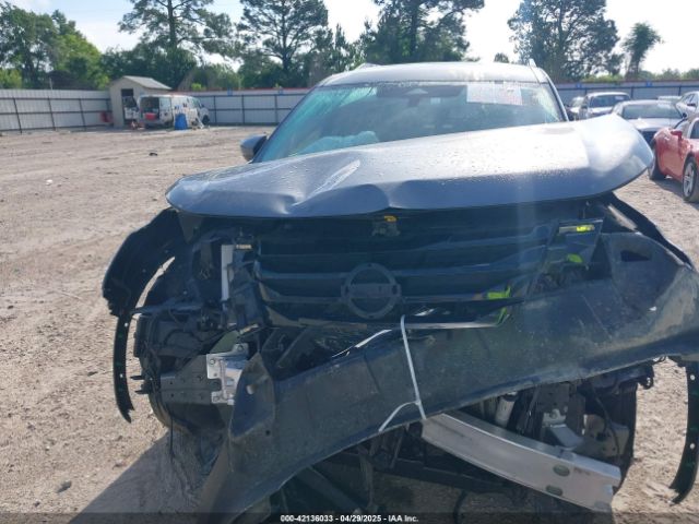5N1DR3BA6NC208304 Nissan Pathfinder Sv 2wd
