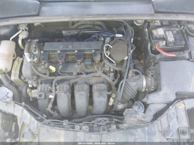1FADP3F25EL458054 Ford FOCUS SE