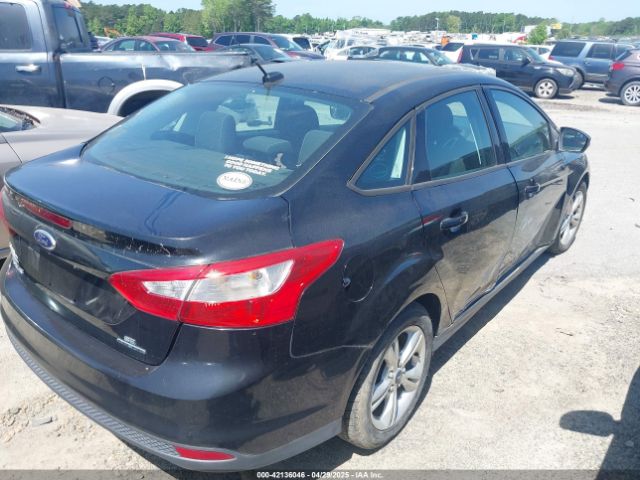 1FADP3F25EL458054 Ford FOCUS SE