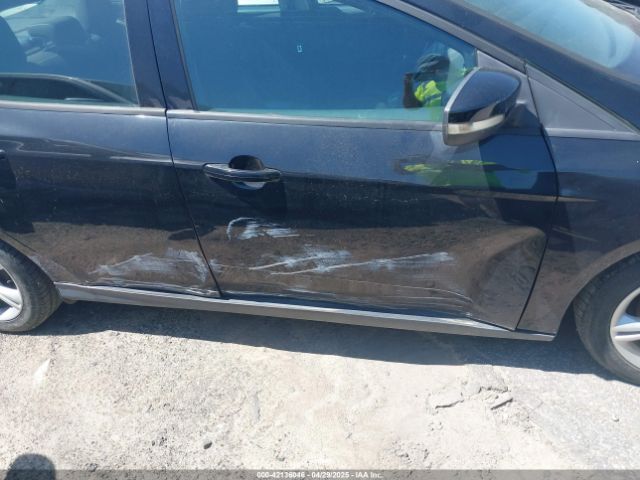 1FADP3F25EL458054 Ford FOCUS SE