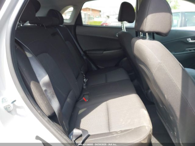 KM8K32AB5PU056221 Hyundai Kona Sel