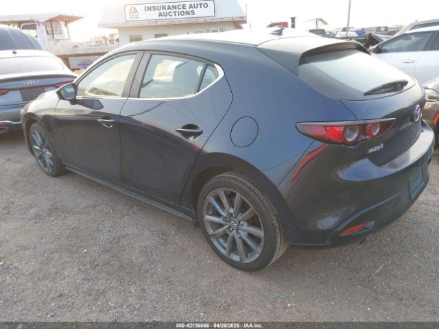 2020 MAZDA MAZDA3 JM1BPAMM9L1167012 Photo 2