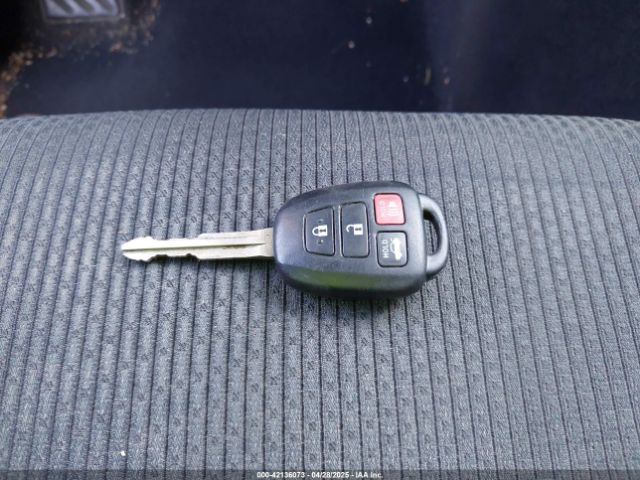 4T1BF1FK1HU328145 Toyota CAMRY SE