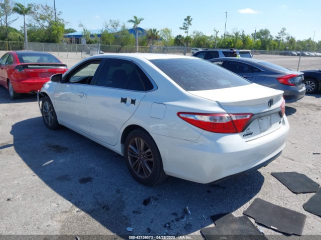 4T1BF1FK1HU328145 Toyota CAMRY SE