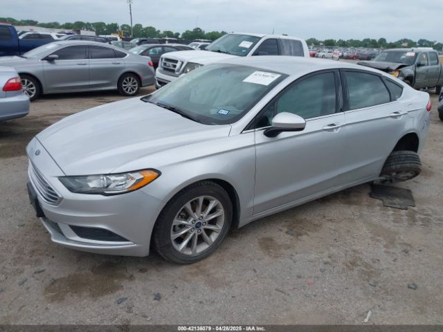 3FA6P0HD3HR273593 Ford FUSION SE